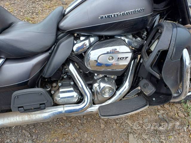 2017 HARLEY-DAVIDSON TOURING 