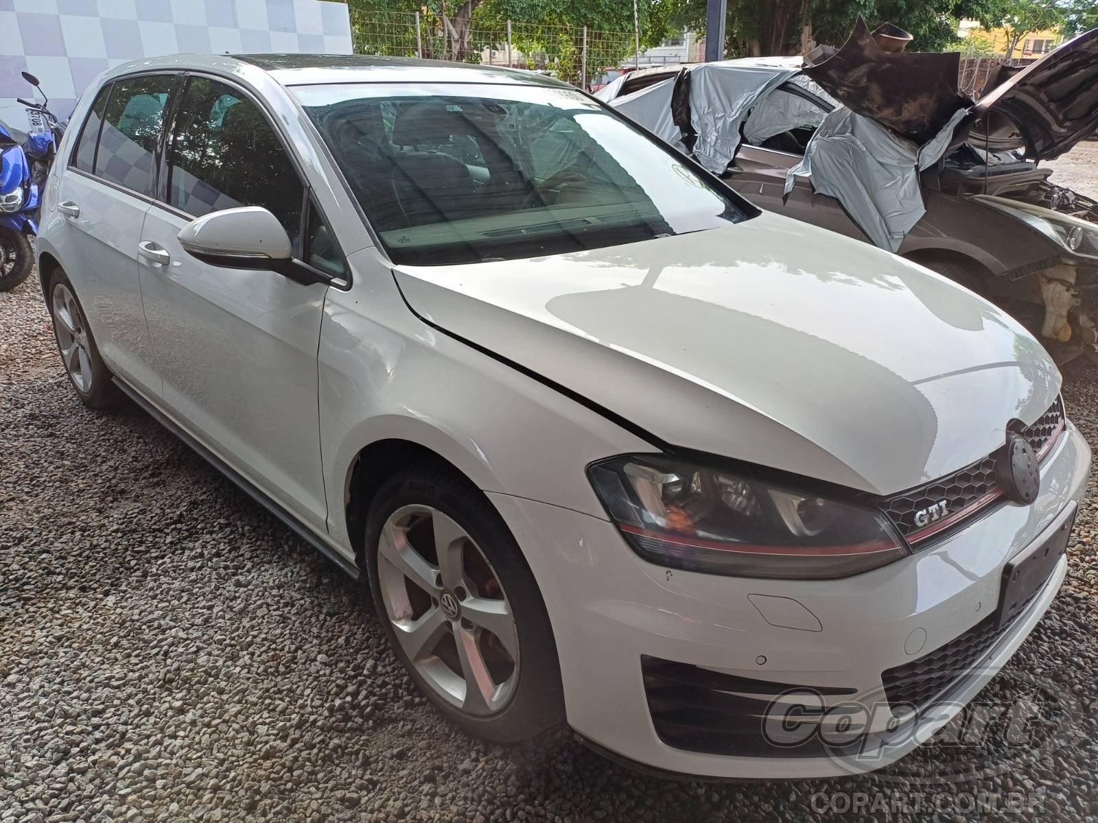 Volkswagen Golf GTI DSG 2.0 16V TSI Turbo 2014 Enchente Média Monta