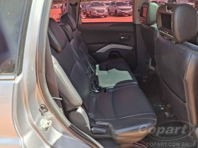 2012 MITSUBISHI OUTLANDER 