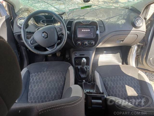 2019 RENAULT CAPTUR 