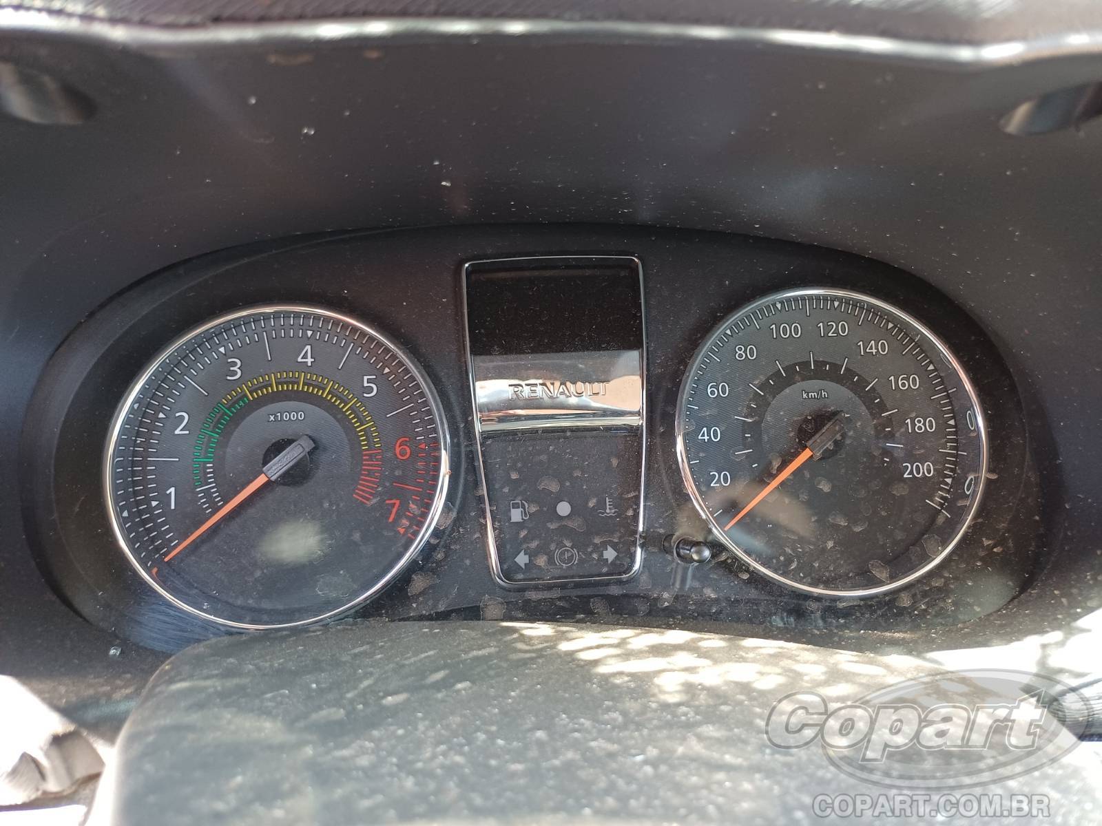 Foto 8 de 10: 2014 RENAULT CLIO