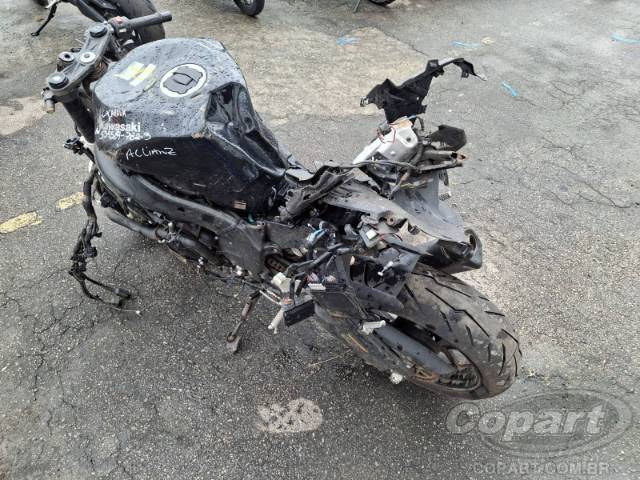 2026 KAWASAKI NINJA ZX-6R 