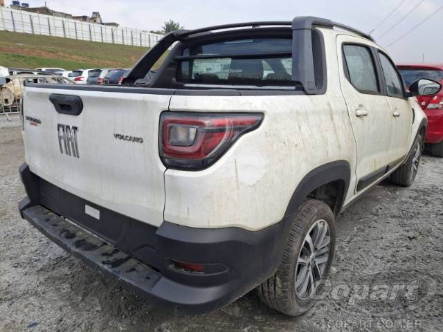 2024 FIAT STRADA CD 
