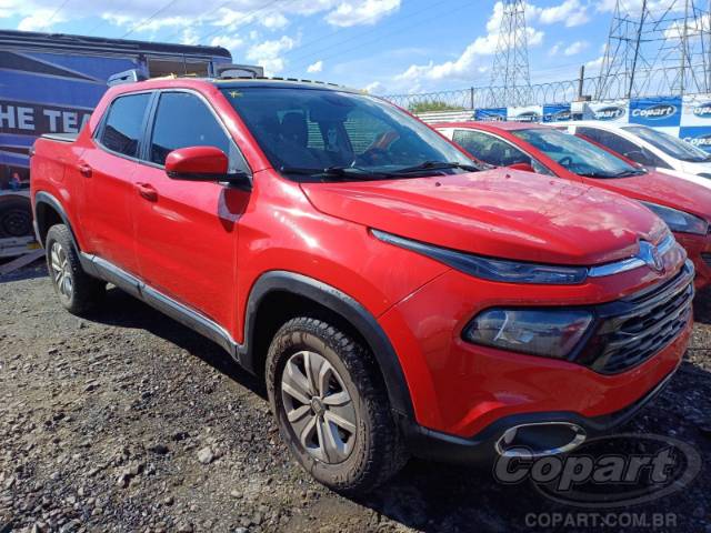 2017 FIAT TORO 