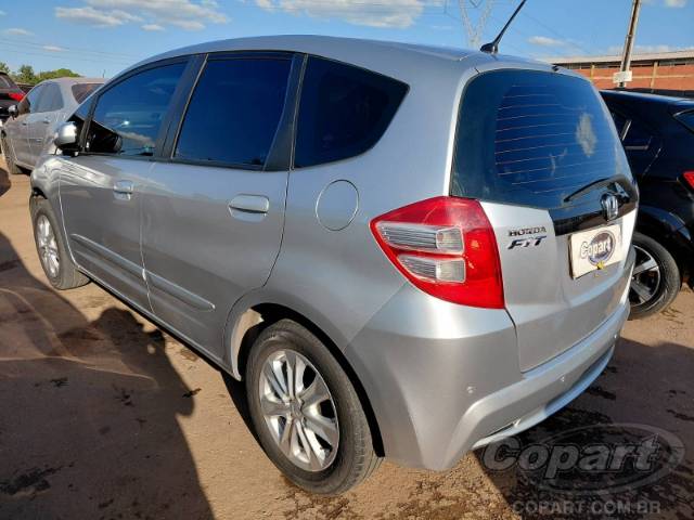 2013 HONDA FIT 