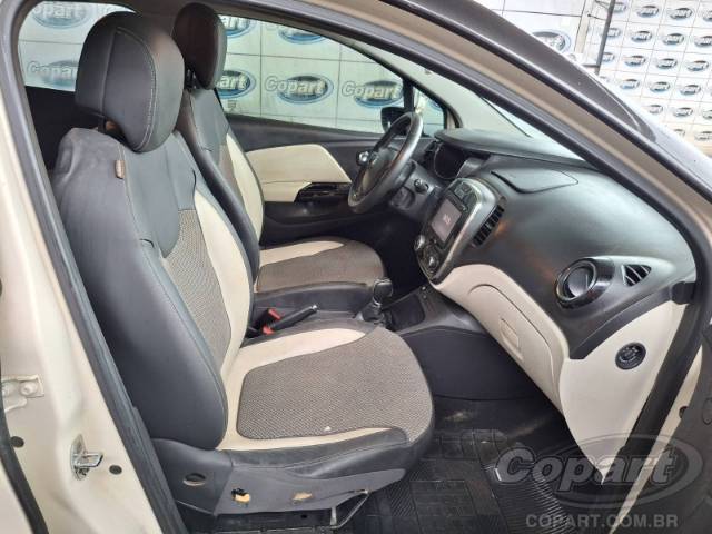 2018 RENAULT CAPTUR 
