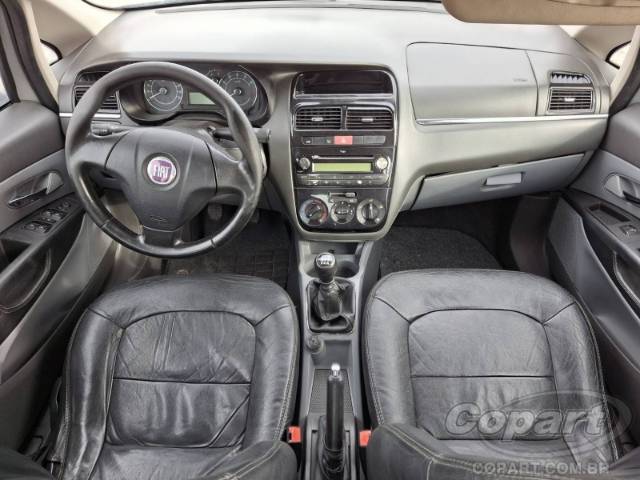 2011 FIAT LINEA 