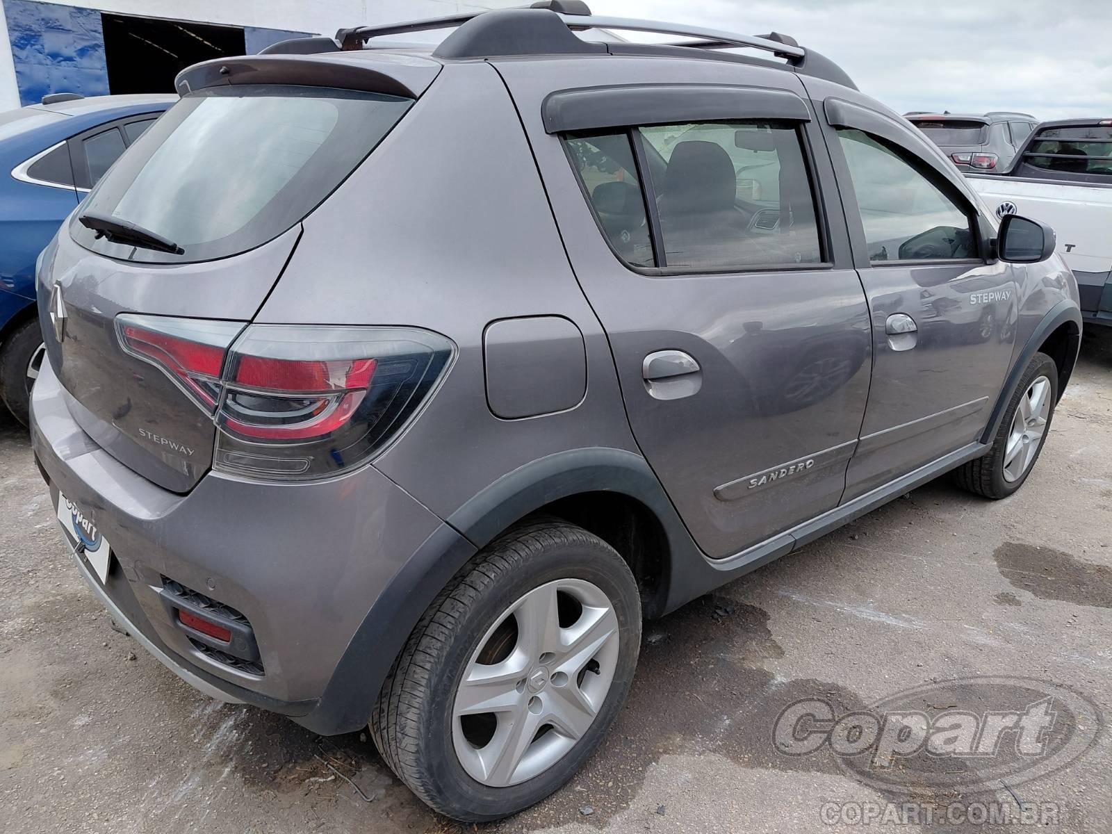 Foto 4: 2023 RENAULT SANDERO