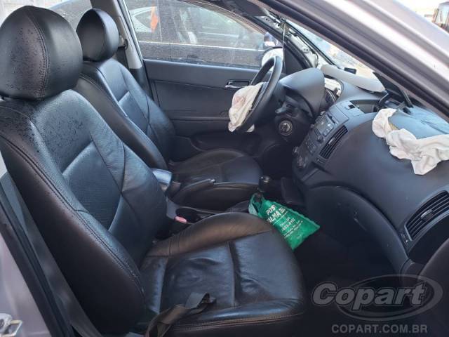 2010 HYUNDAI I30 