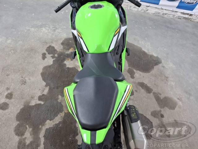 2026 KAWASAKI NINJA ZX-4R 