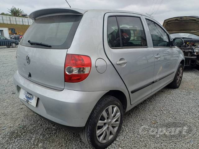 2010 VOLKSWAGEN FOX 