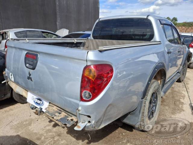 2015 MITSUBISHI L200 TRITON 
