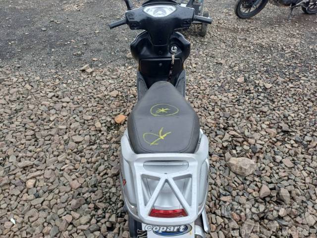 2012 SUZUKI BURGMAN I 