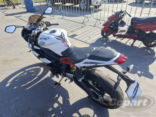 2016 TRIUMPH DAYTONA 