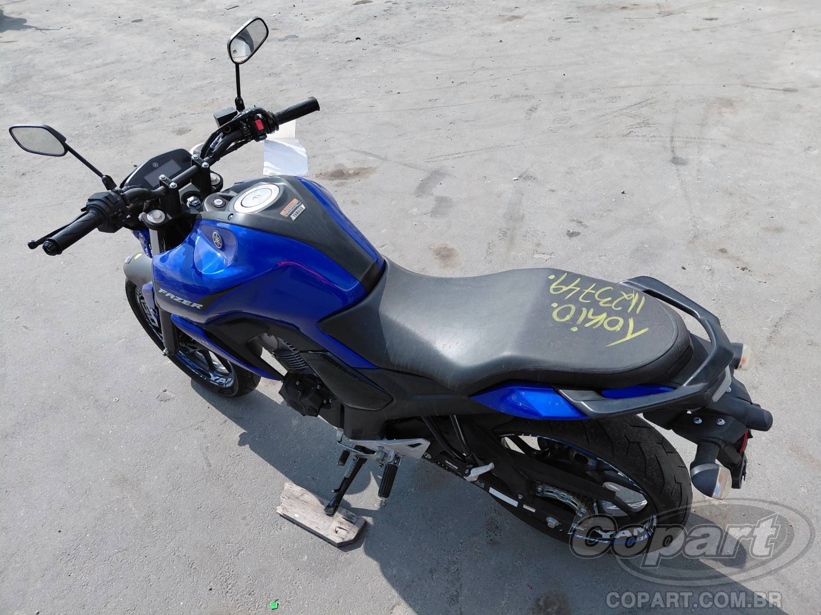 Foto 3: 2024 YAMAHA FZ15