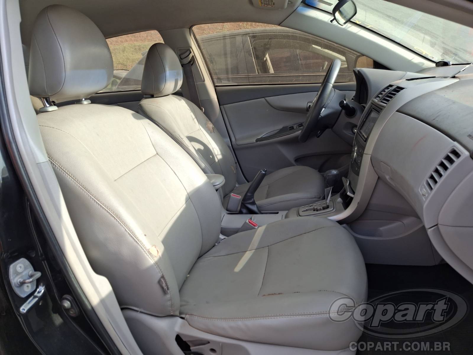2009 TOYOTA COROLLA — foto 5 de 15