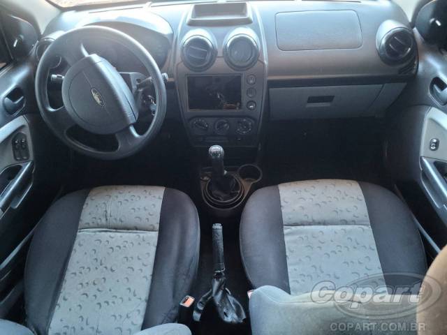 2009 FORD FIESTA 