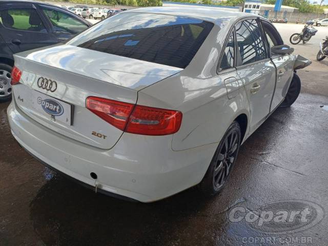 2014 AUDI A4 