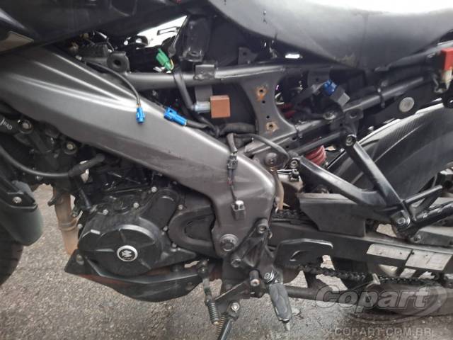 2025 BAJAJ DOMINAR 