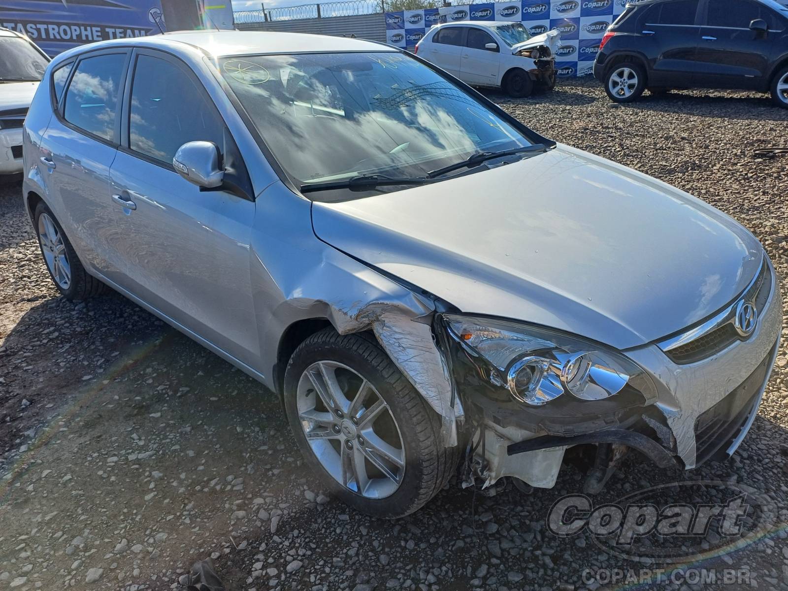Veículo Hyundai i30 HYUNDAI I30 2.0 16V 2011 2012 em leilão