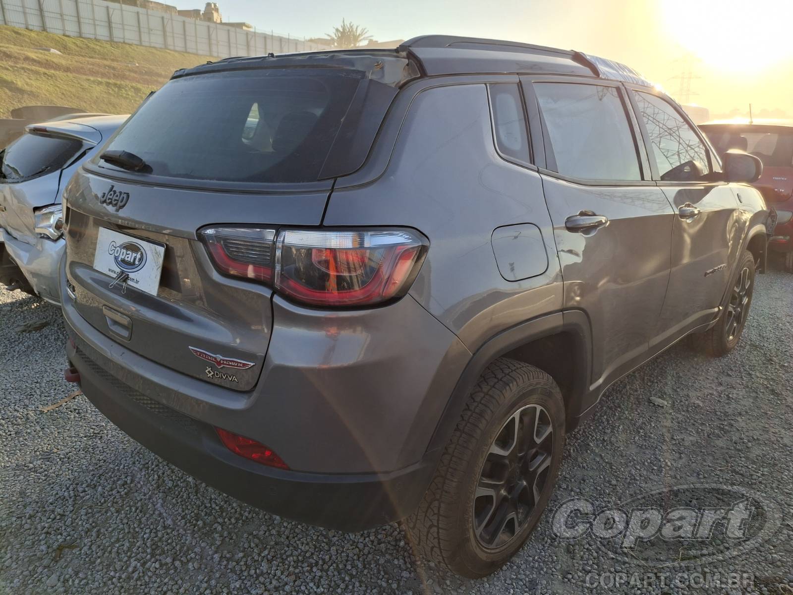 2021 JEEP COMPASS — foto 4 de 15