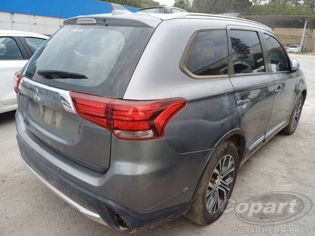2018 MITSUBISHI OUTLANDER 