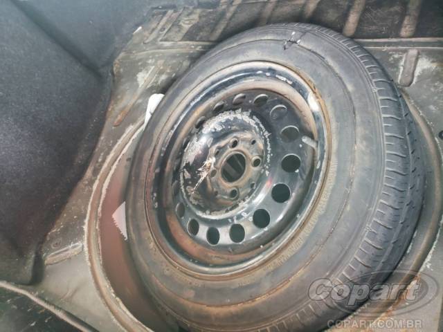 2013 VOLKSWAGEN VOYAGE 