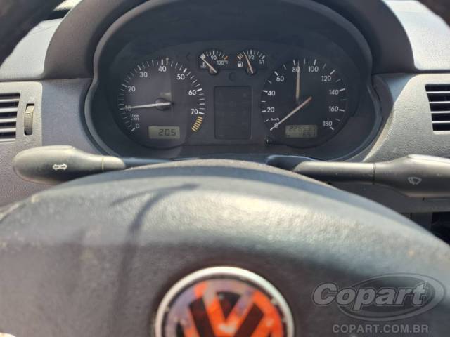 2002 VOLKSWAGEN GOL 
