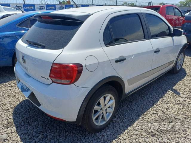 2016 VOLKSWAGEN GOL 