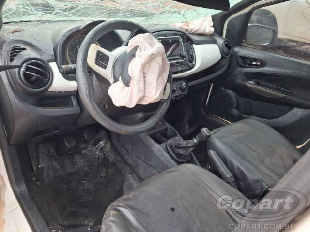 2016 FIAT UNO 