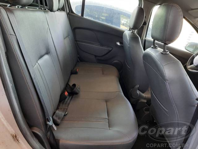 2015 RENAULT SANDERO 