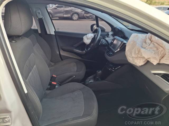 2017 PEUGEOT 208 