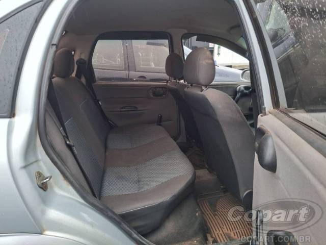 2012 CHEVROLET CLASSIC 