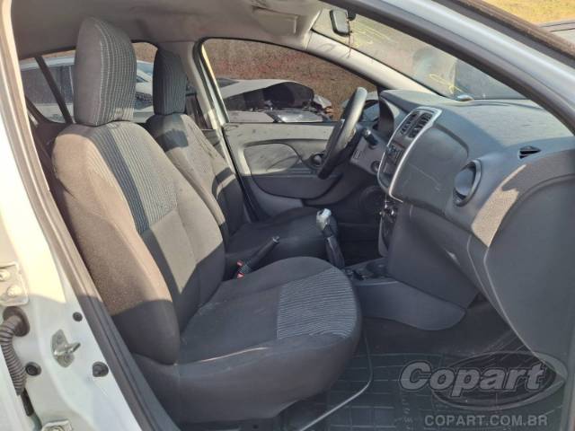 2019 RENAULT SANDERO 