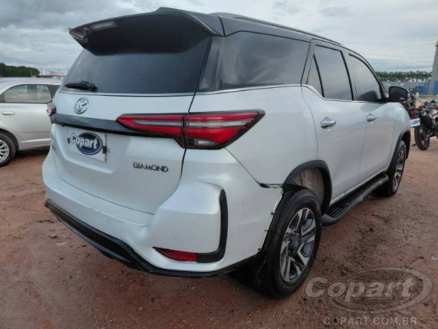 2025 TOYOTA SW4 