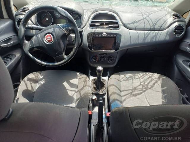 2014 FIAT PUNTO 