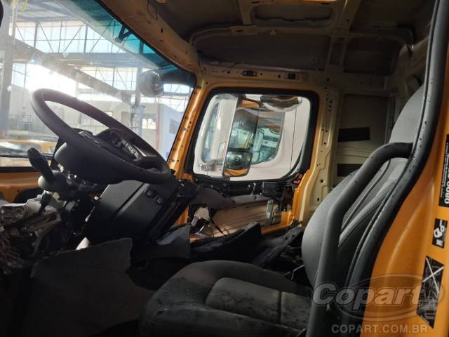 0 MERCEDES BENZ CABINE 