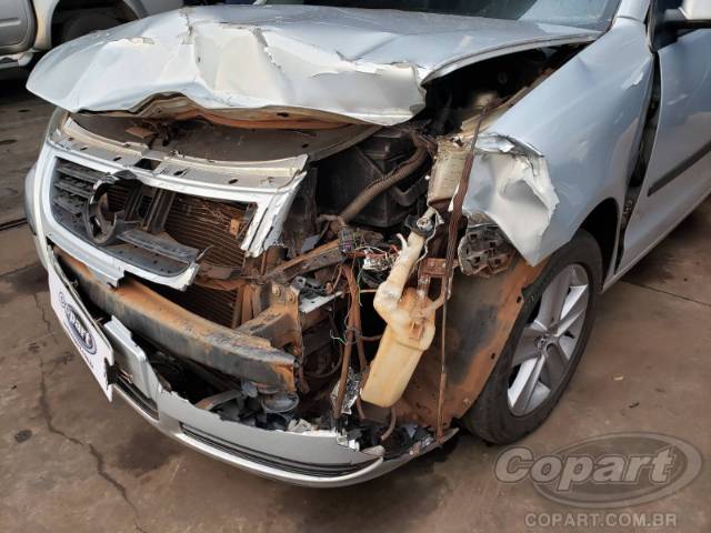2010 VOLKSWAGEN POLO 