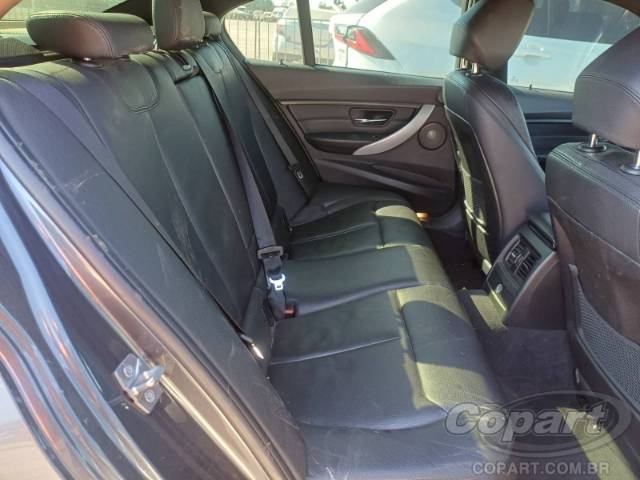 2015 BMW SERIE 3 