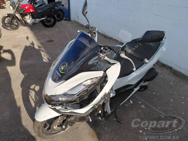 2025 HONDA PCX 