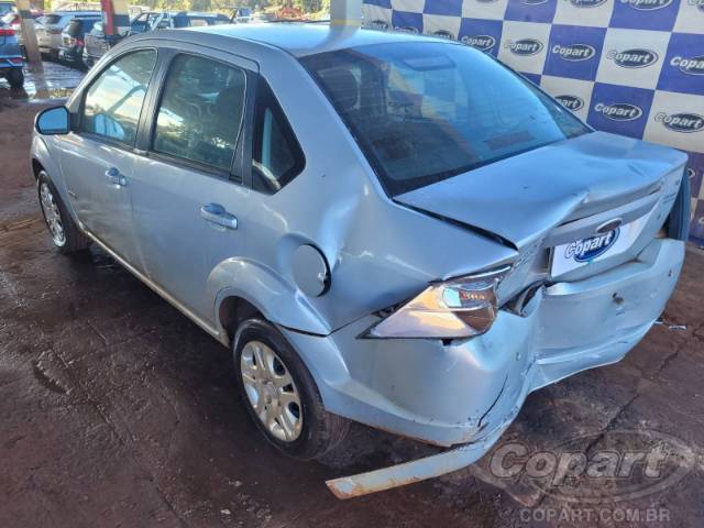 2011 FORD FIESTA SEDAN 