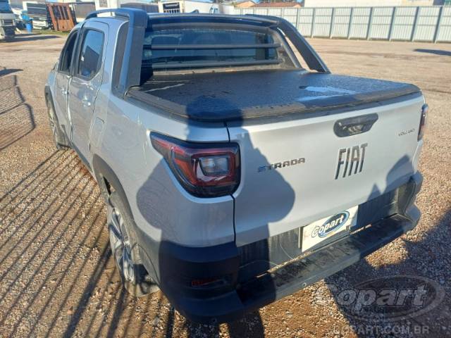 2022 FIAT STRADA CD 