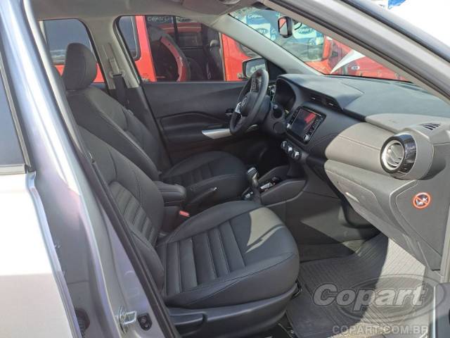 2025 NISSAN Kicks Play 