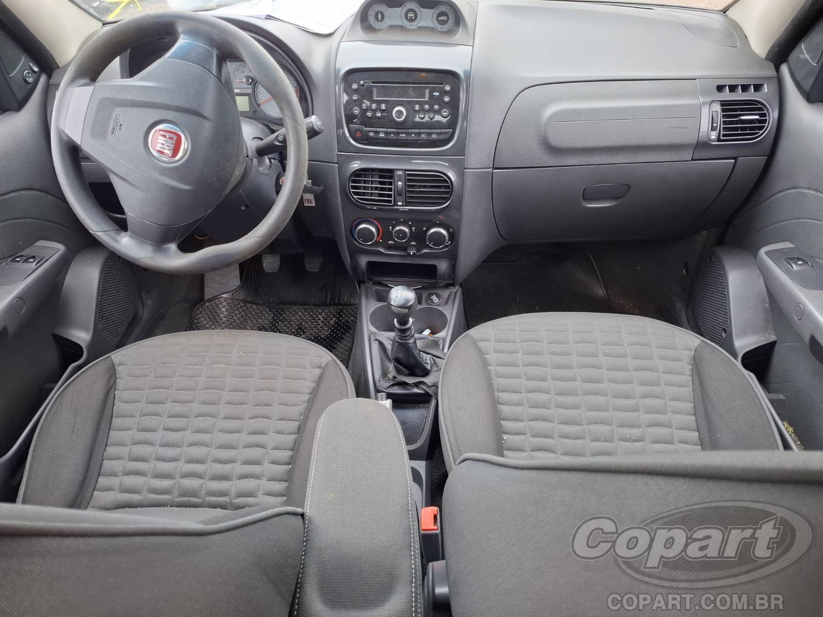 Foto 9 de 10: 2014 FIAT PALIO WEEKEND