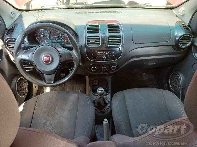 2015 FIAT GRAND SIENA 