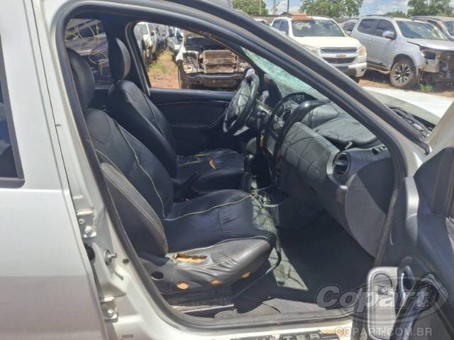 2016 RENAULT DUSTER OROCH 