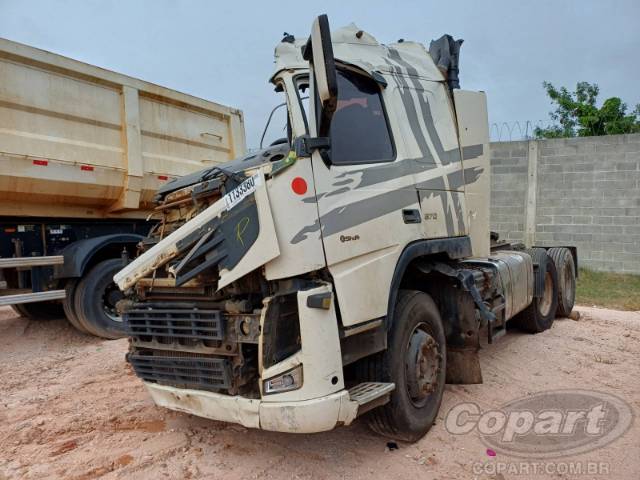 2014 VOLVO FM 