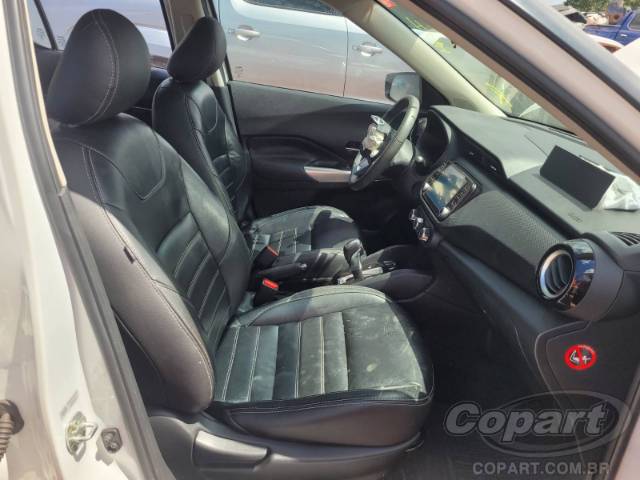 2023 NISSAN KICKS 