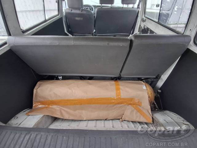 2010 VOLKSWAGEN KOMBI 