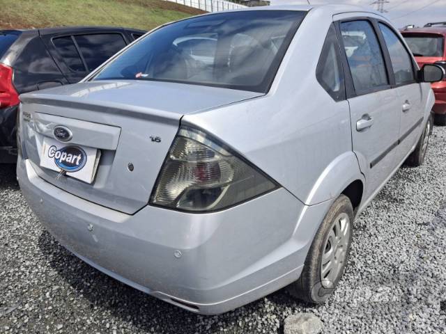 2013 FORD FIESTA SEDAN 